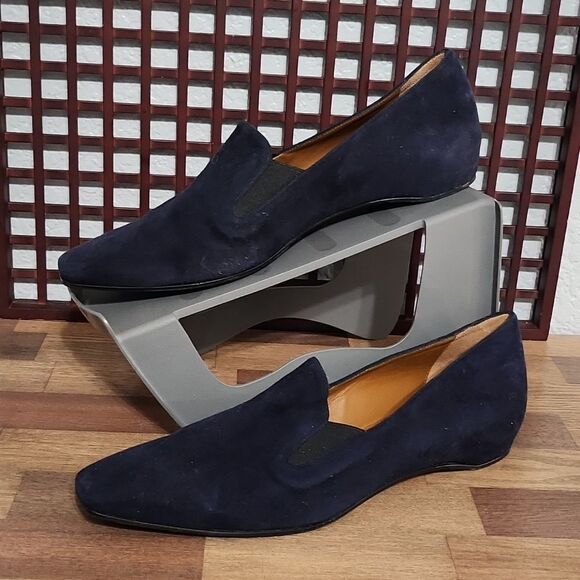 SIZE 7.5 | Aquatalia Loafers - Picture 1 of 7
